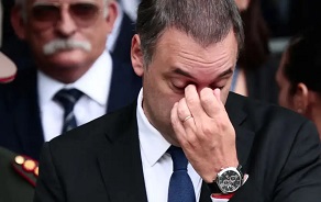 http://www.lacorameco.com.ar/imagenes/adorni_nock.jpg