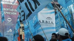 http://www.lacorameco.com.ar/imagenes/arb1.jpg