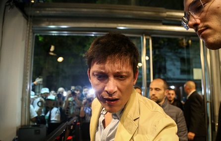 http://www.lacorameco.com.ar/imagenes/caputo_prensa1.jpg