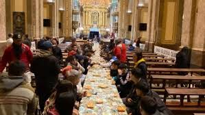 http://www.lacorameco.com.ar/imagenes/cena_catedral.jpg