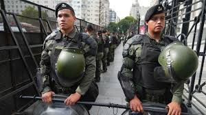 http://www.lacorameco.com.ar/imagenes/cong_militarizado.jpg