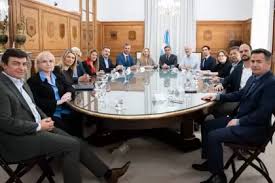 http://www.lacorameco.com.ar/imagenes/dialoguistas.jpg
