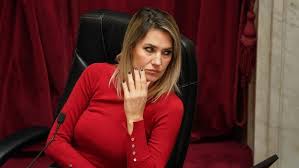 http://www.lacorameco.com.ar/imagenes/losada2.jpeg
