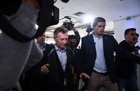 http://www.lacorameco.com.ar/imagenes/macri_rechazo1.jpg