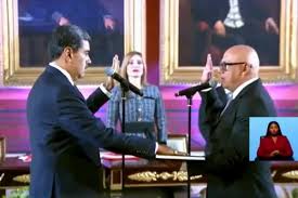http://www.lacorameco.com.ar/imagenes/maduro_jura.jpg