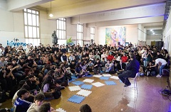 http://www.lacorameco.com.ar/imagenes/massa_uba.jpg