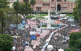 http://www.lacorameco.com.ar/imagenes/movi_24.jpg