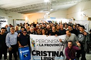 http://www.lacorameco.com.ar/imagenes/peronismo_azul.jpg