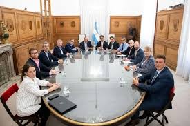http://www.lacorameco.com.ar/imagenes/piche_bloque.jpg