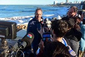 http://www.lacorameco.com.ar/imagenes/scioli_turismo.jpg