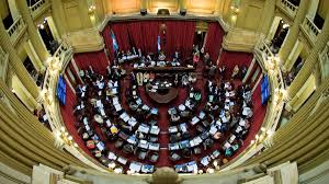 http://www.lacorameco.com.ar/imagenes/senado3.jpg