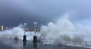 http://www.lacorameco.com.ar/imagenes/tormenta_mardel.jpeg